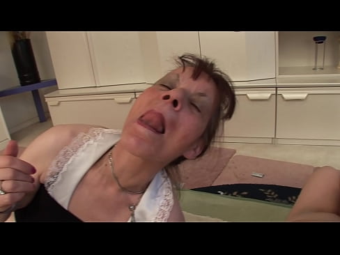 ❤️ Dui nanne è un missiavu anu un trio Video porno à noi % co.sexeey.ru% ﹏